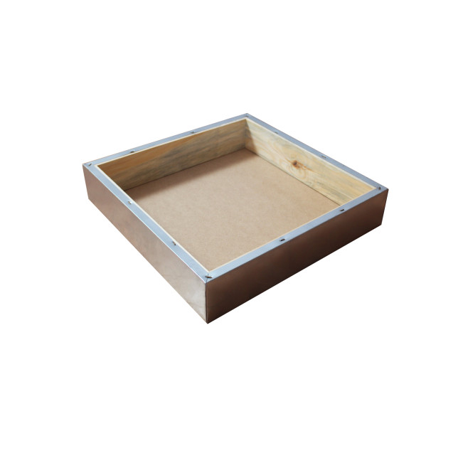 PRIBOIS : TOIT BOIS ENTIEREMENT TOLE WARRE 400*400*80
