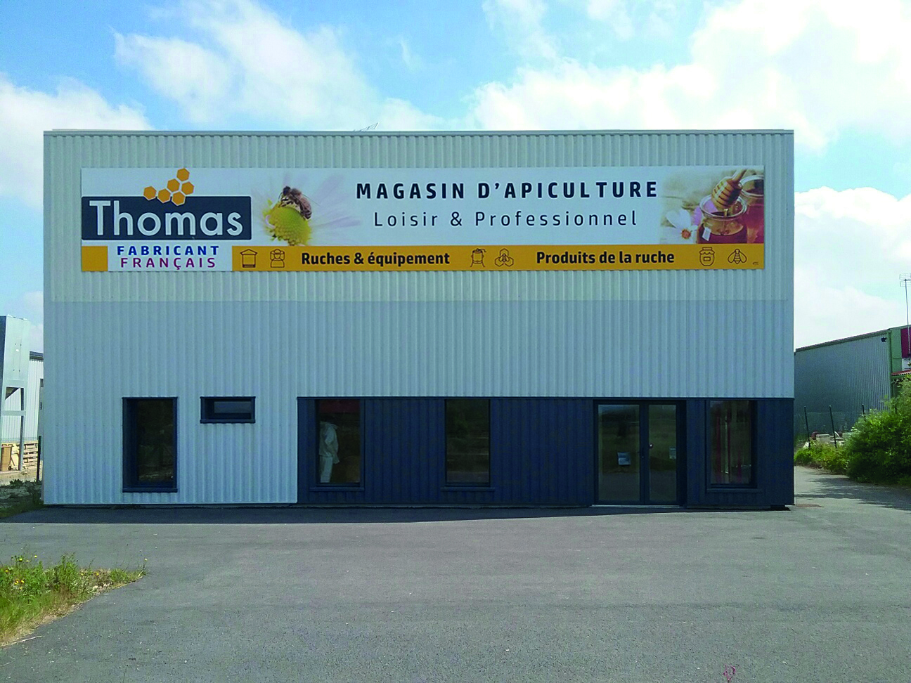 Façade magasin Thomas Apiculture à Pornic